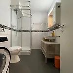 Grosszuegiges Wohnen Mit Seeblick In Zentrumsnaehe Апартаменты