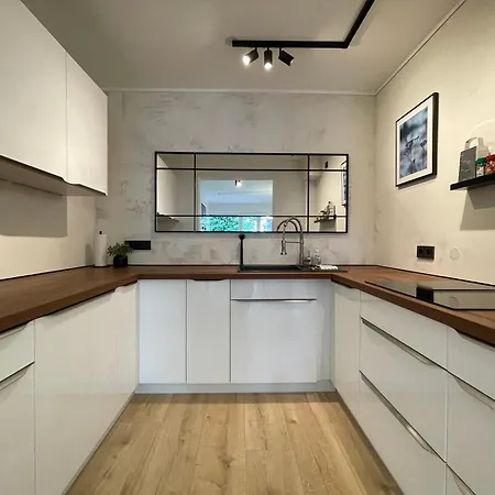 Appartamento Grosszuegiges Wohnen Mit Seeblick In Zentrumsnaehe